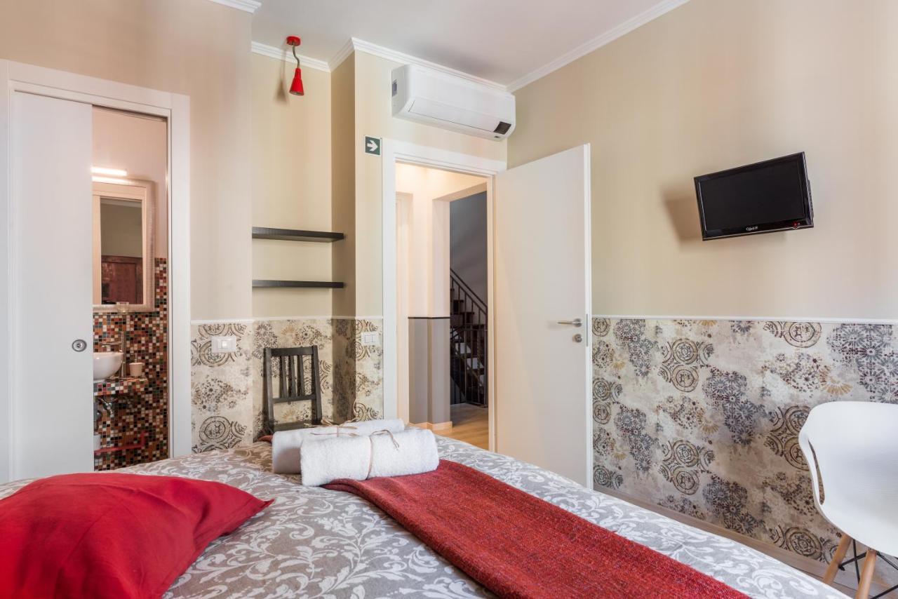 Bed and Breakfast Abbraccia Morfeo Roma Екстер'єр фото