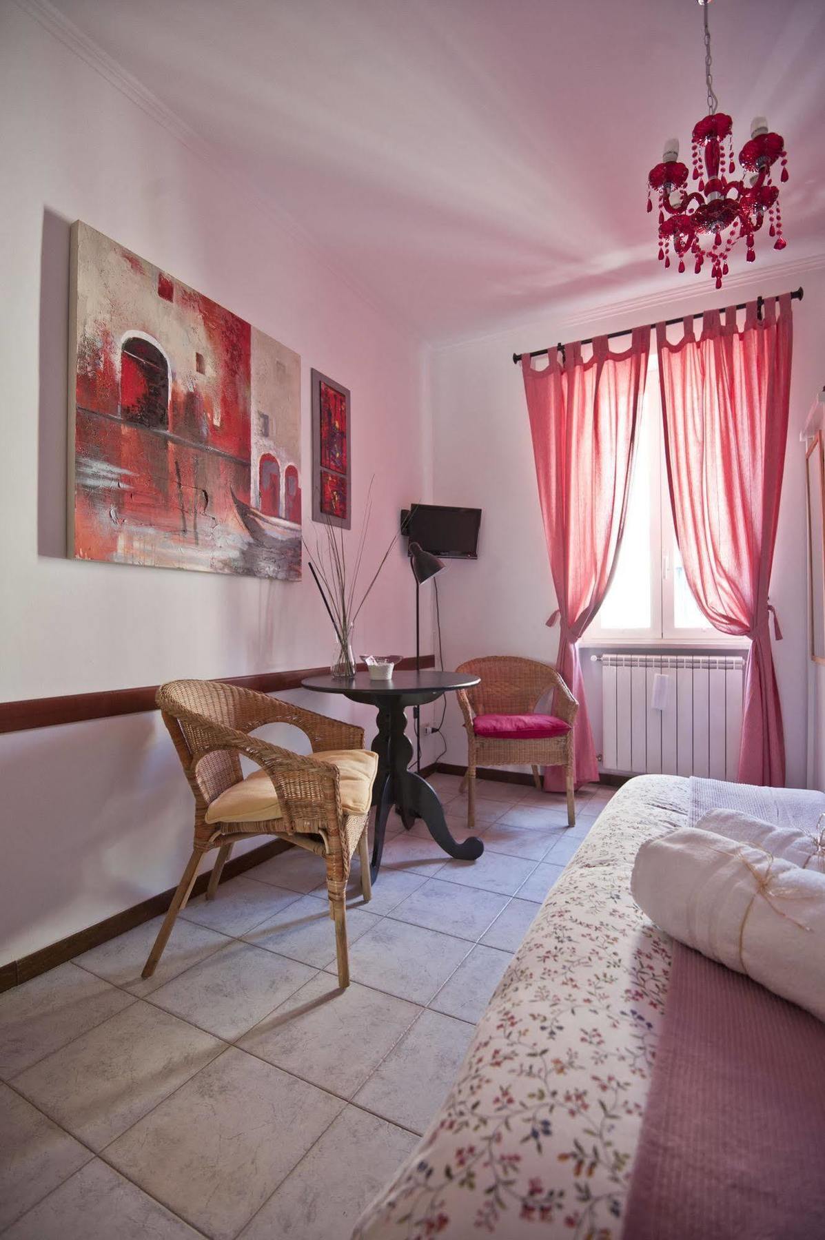 Bed and Breakfast Abbraccia Morfeo Roma Екстер'єр фото